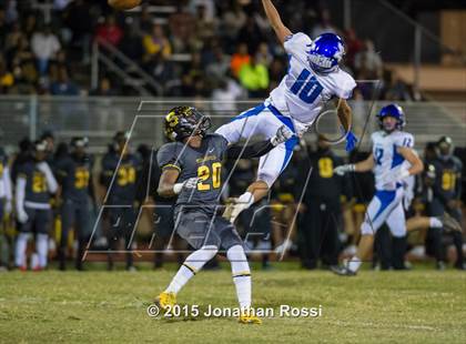Thumbnail 1 in Scotlandville vs. Mandeville photogallery.