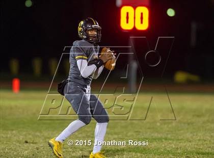 Thumbnail 3 in Scotlandville vs. Mandeville photogallery.