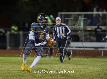 Thumbnail 3 in Scotlandville vs. Mandeville photogallery.