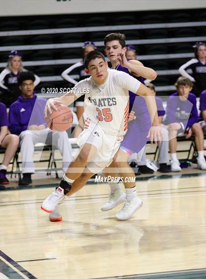 Thumbnail 1 in Chesapeake vs Wheelersburg (OHSAA D3 District Semifinal) photogallery.