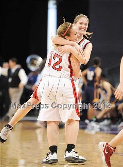 Thumbnail 1 in Flowing Wells vs. Seton Catholic (AIA D2 Quarterfinals) photogallery.