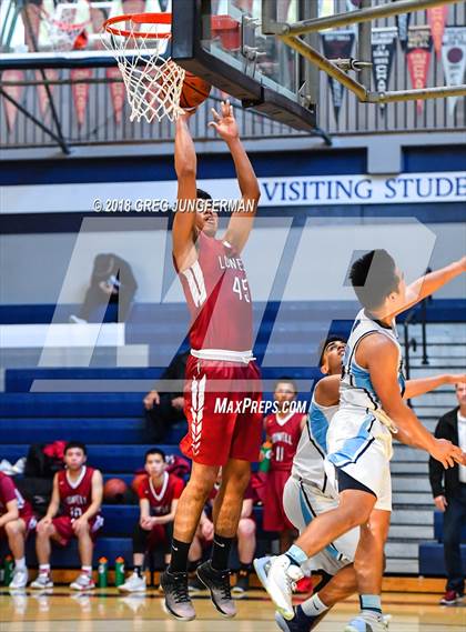 Thumbnail 2 in University vs. Lowell (Bambauer Classic) photogallery.