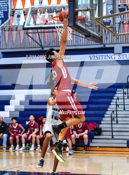 Thumbnail 2 in University vs. Lowell (Bambauer Classic) photogallery.