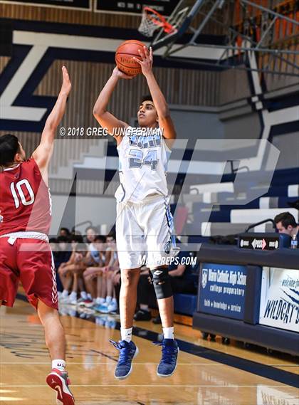 Thumbnail 1 in University vs. Lowell (Bambauer Classic) photogallery.
