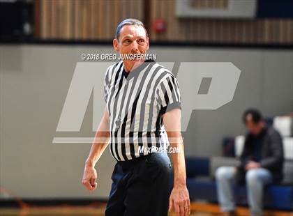 Thumbnail 1 in University vs. Lowell (Bambauer Classic) photogallery.