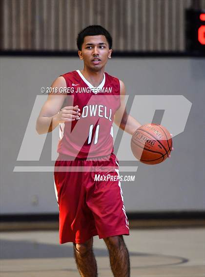 Thumbnail 2 in University vs. Lowell (Bambauer Classic) photogallery.