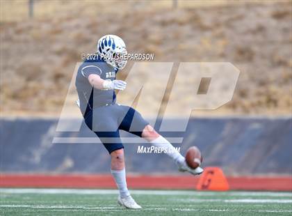 Thumbnail 3 in Erie @ Palmer Ridge (CHSAA 4A State Semifinal Playoff Game) photogallery.