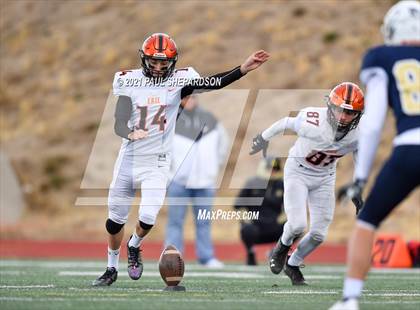 Thumbnail 2 in Erie @ Palmer Ridge (CHSAA 4A State Semifinal Playoff Game) photogallery.