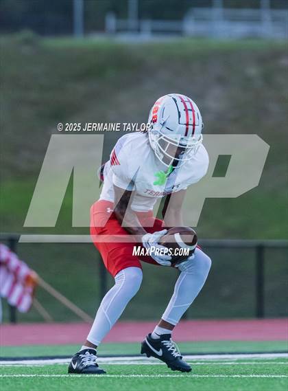Thumbnail 1 in Glynn Academy @ Evans photogallery.