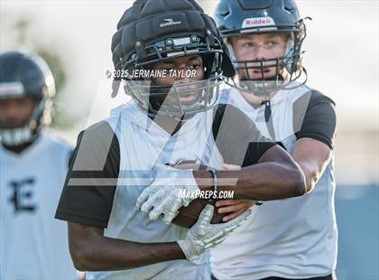 Thumbnail 2 in Glynn Academy @ Evans photogallery.