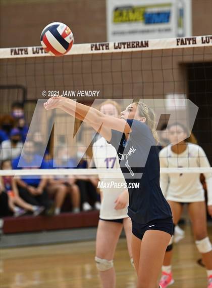 Thumbnail 3 in Bishop Gorman vs. Centennial (5A State Championship) photogallery.