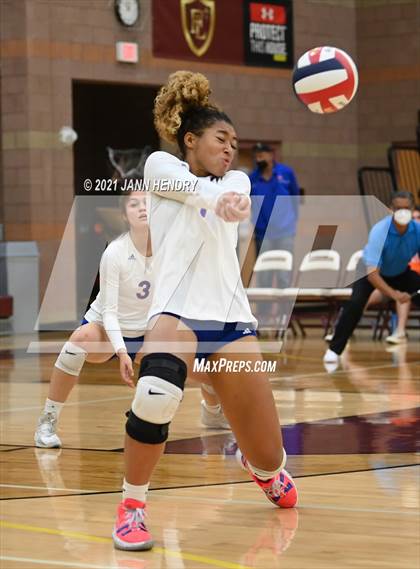 Thumbnail 2 in Bishop Gorman vs. Centennial (5A State Championship) photogallery.