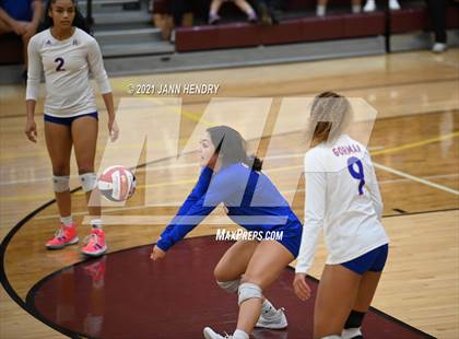 Thumbnail 1 in Bishop Gorman vs. Centennial (5A State Championship) photogallery.
