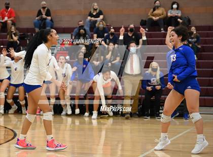 Thumbnail 1 in Bishop Gorman vs. Centennial (5A State Championship) photogallery.