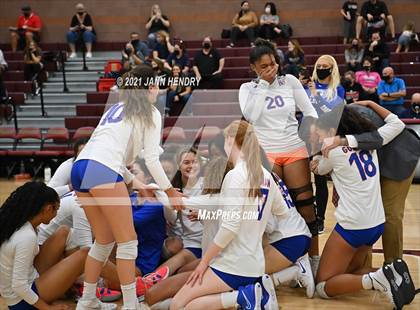 Thumbnail 3 in Bishop Gorman vs. Centennial (5A State Championship) photogallery.