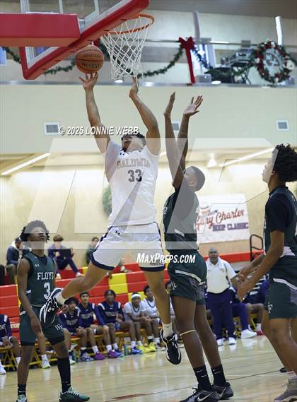 Thumbnail 2 in William Floyd vs Baldwin (Gary Charles Hoop Classic) photogallery.