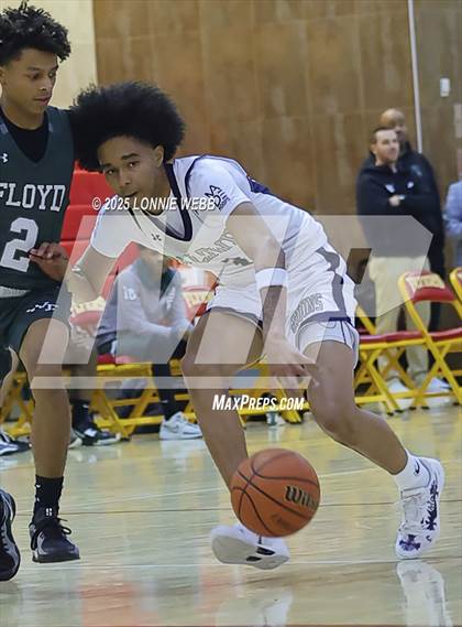 Thumbnail 1 in William Floyd vs Baldwin (Gary Charles Hoop Classic) photogallery.