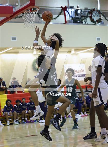 Thumbnail 3 in William Floyd vs Baldwin (Gary Charles Hoop Classic) photogallery.