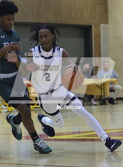 Thumbnail 2 in William Floyd vs Baldwin (Gary Charles Hoop Classic) photogallery.