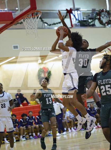 Thumbnail 3 in William Floyd vs Baldwin (Gary Charles Hoop Classic) photogallery.
