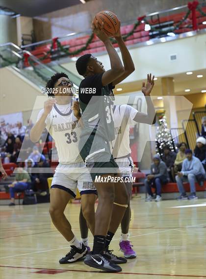 Thumbnail 3 in William Floyd vs Baldwin (Gary Charles Hoop Classic) photogallery.