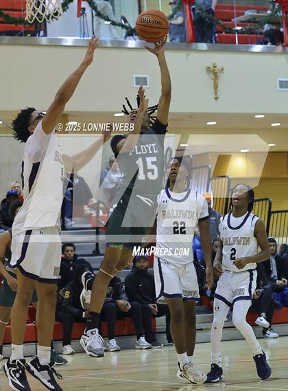 Thumbnail 1 in William Floyd vs Baldwin (Gary Charles Hoop Classic) photogallery.