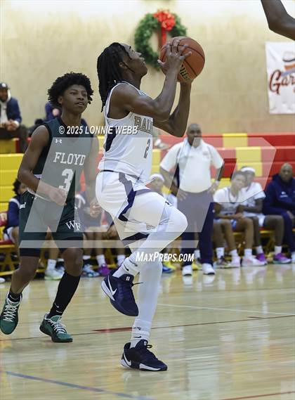 Thumbnail 2 in William Floyd vs Baldwin (Gary Charles Hoop Classic) photogallery.