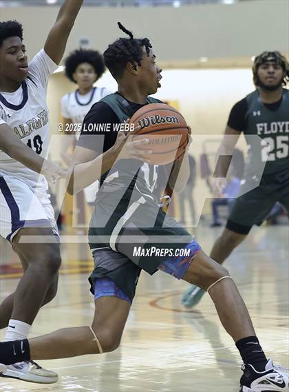 Thumbnail 2 in William Floyd vs Baldwin (Gary Charles Hoop Classic) photogallery.