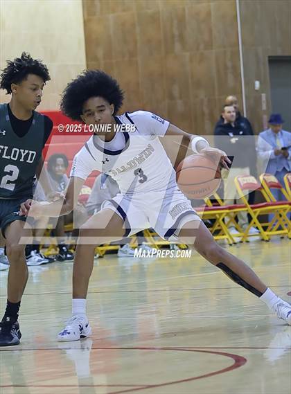 Thumbnail 2 in William Floyd vs Baldwin (Gary Charles Hoop Classic) photogallery.