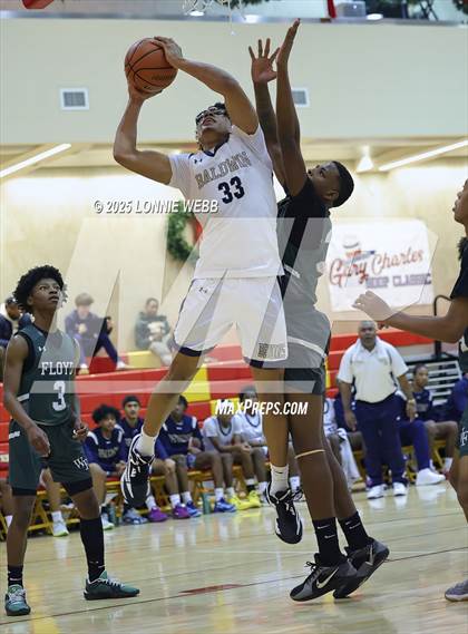 Thumbnail 3 in William Floyd vs Baldwin (Gary Charles Hoop Classic) photogallery.