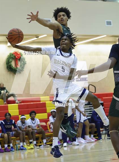 Thumbnail 1 in William Floyd vs Baldwin (Gary Charles Hoop Classic) photogallery.