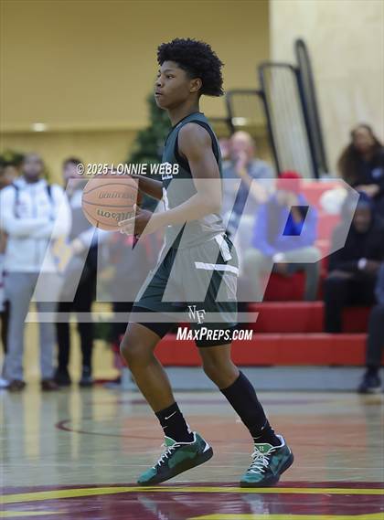Thumbnail 3 in William Floyd vs Baldwin (Gary Charles Hoop Classic) photogallery.