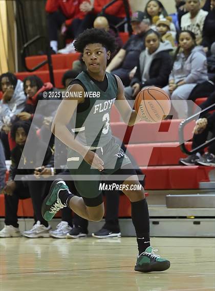 Thumbnail 1 in William Floyd vs Baldwin (Gary Charles Hoop Classic) photogallery.