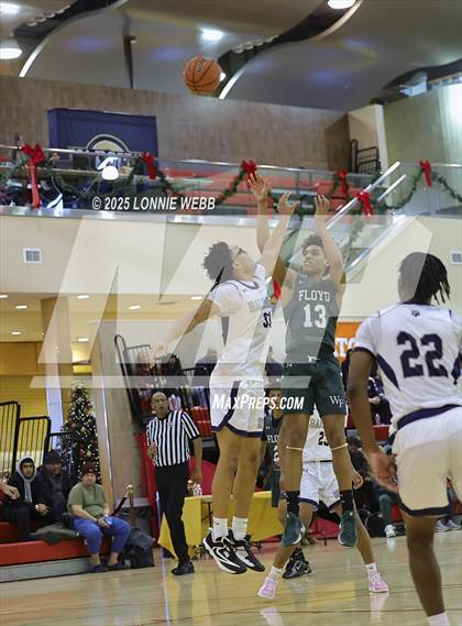 Thumbnail 3 in William Floyd vs Baldwin (Gary Charles Hoop Classic) photogallery.