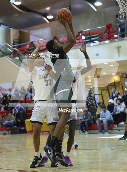 Thumbnail 1 in William Floyd vs Baldwin (Gary Charles Hoop Classic) photogallery.