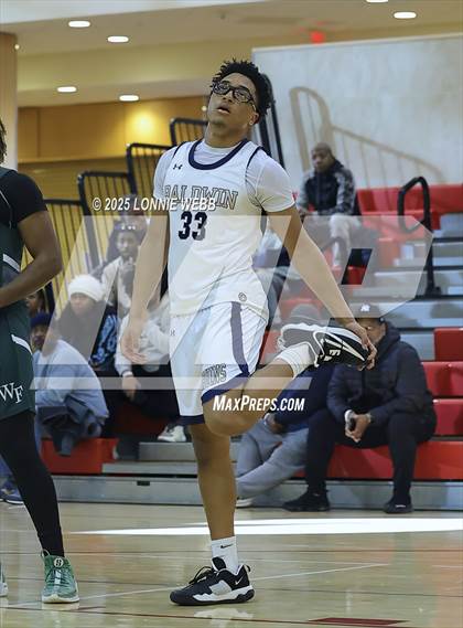 Thumbnail 1 in William Floyd vs Baldwin (Gary Charles Hoop Classic) photogallery.