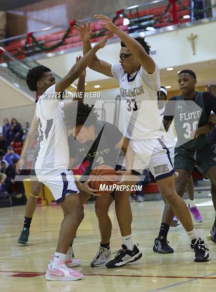 Thumbnail 2 in William Floyd vs Baldwin (Gary Charles Hoop Classic) photogallery.
