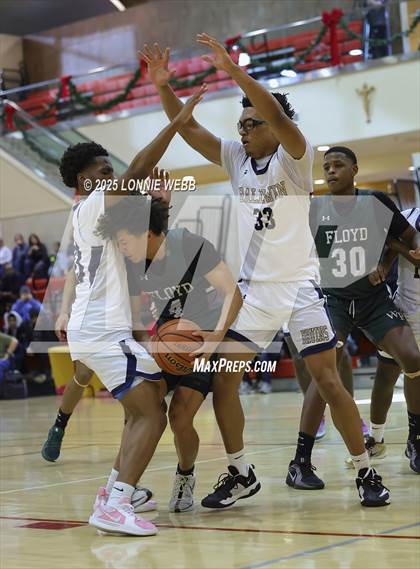 Thumbnail 1 in William Floyd vs Baldwin (Gary Charles Hoop Classic) photogallery.