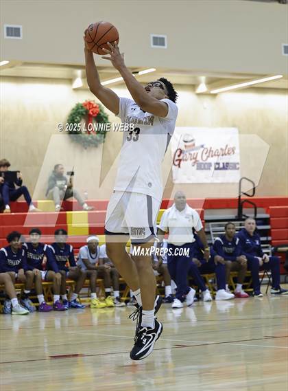Thumbnail 1 in William Floyd vs Baldwin (Gary Charles Hoop Classic) photogallery.