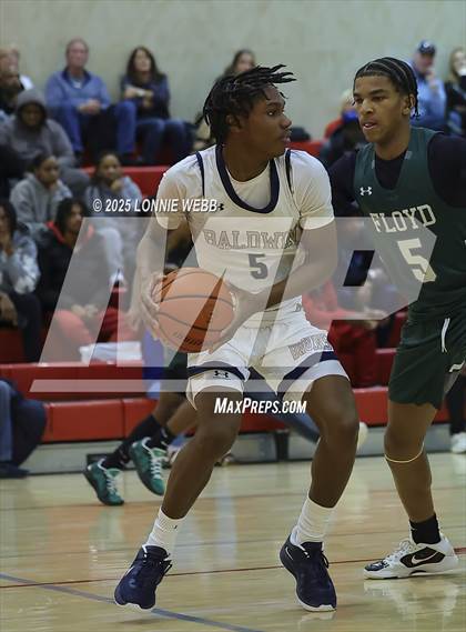 Thumbnail 2 in William Floyd vs Baldwin (Gary Charles Hoop Classic) photogallery.
