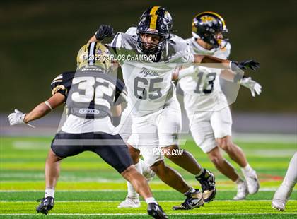 Thumbnail 2 in Snyder @ Lubbock photogallery.
