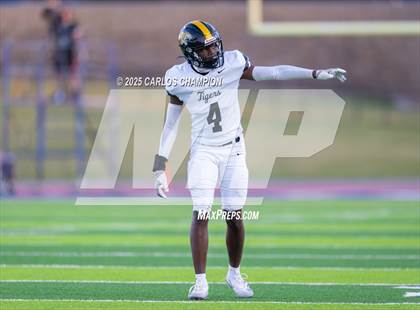 Thumbnail 3 in Snyder @ Lubbock photogallery.