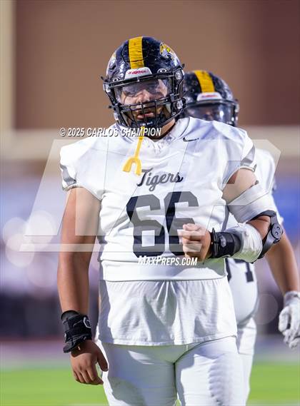 Thumbnail 2 in Snyder @ Lubbock photogallery.