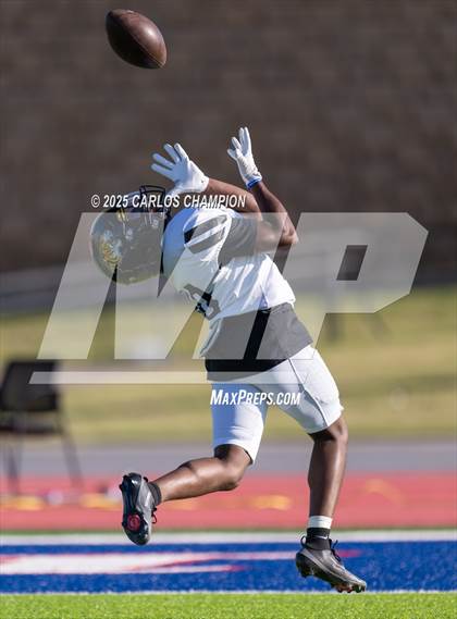 Thumbnail 1 in Snyder @ Lubbock photogallery.