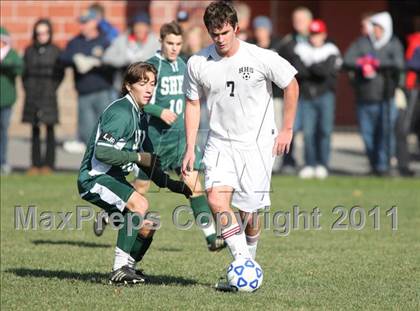 Thumbnail 1 in Hicksville vs. Shenendehowa (NYSPHSAA Class AA Semifinal) photogallery.