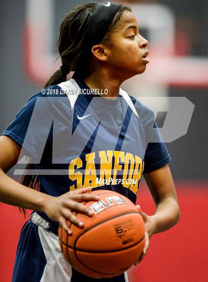 Thumbnail 2 in Sanford vs. Centennial (Nike Tournament of Champions) photogallery.