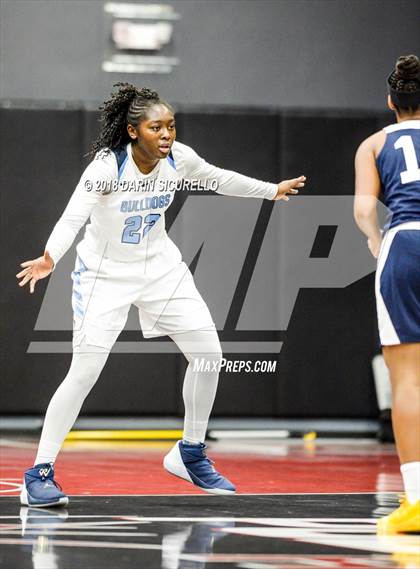 Thumbnail 2 in Sanford vs. Centennial (Nike Tournament of Champions) photogallery.