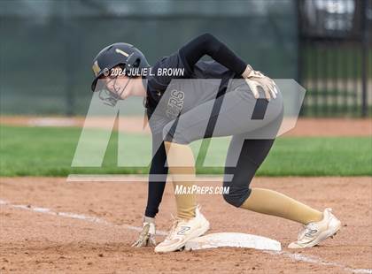 Thumbnail 2 in Penn vs Noblesville (Carmel Invite) photogallery.