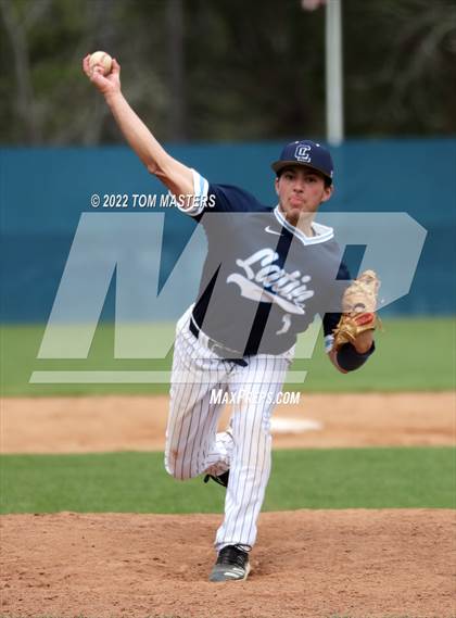 Thumbnail 3 in Charlotte Catholic @ Charlotte Latin photogallery.