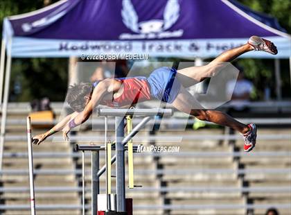 Thumbnail 3 in CIF Boys Central Section Track  & Field Championships photogallery.
